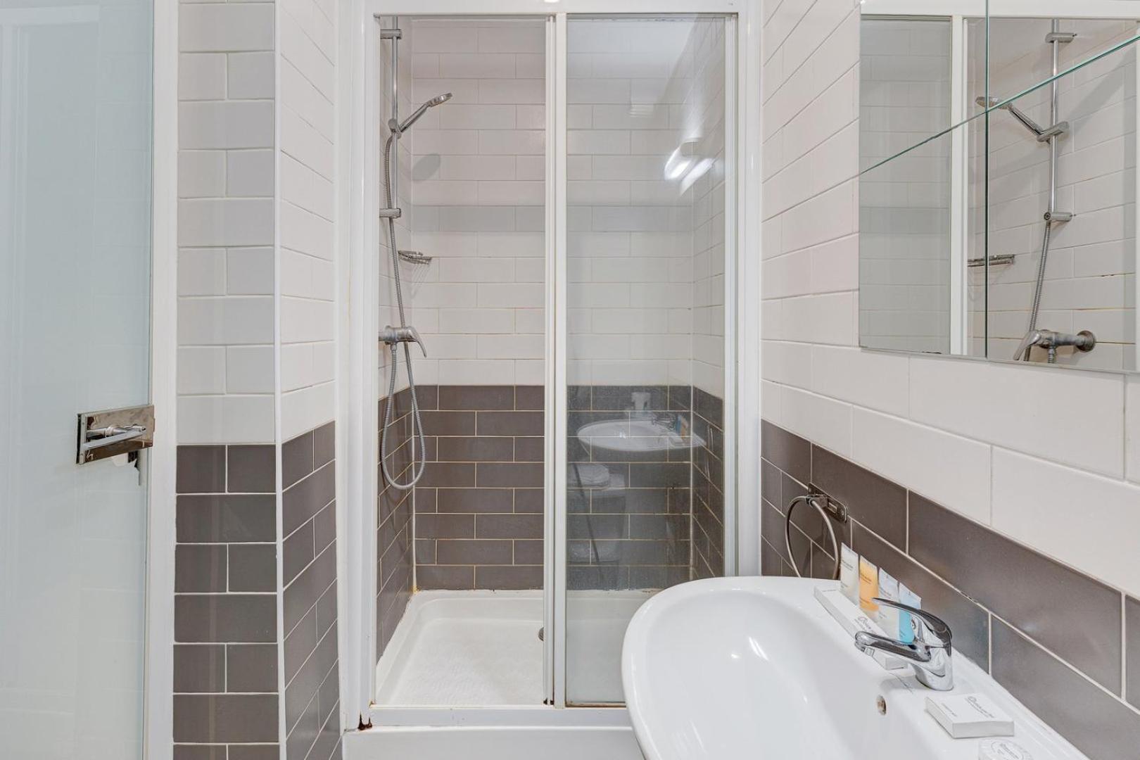 244 Suite Saint Dominique - Superb Apartment ปารีส ภายนอก รูปภาพ